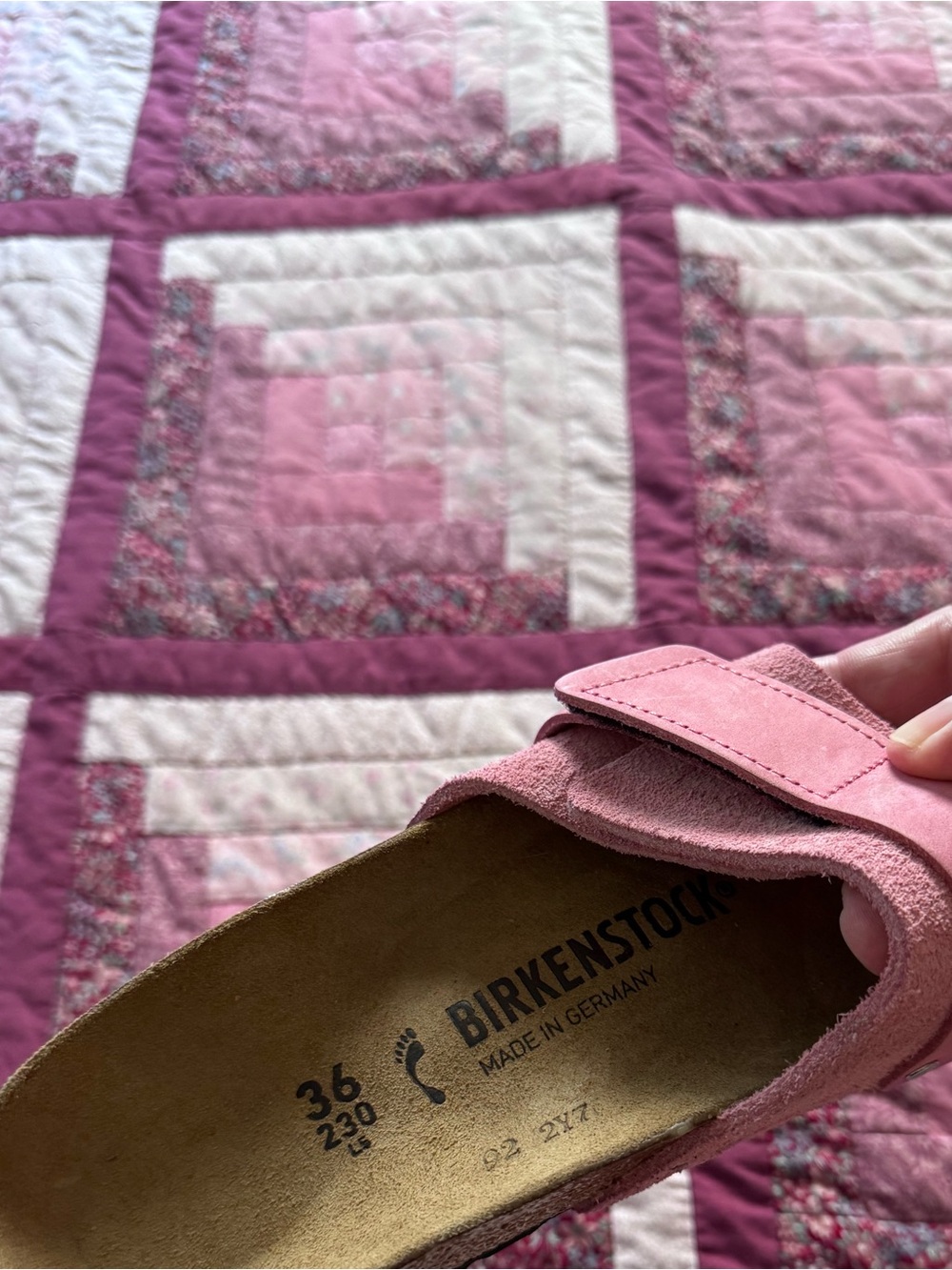 Birkenstock Pink Suede Single Strap Mules - Picture 4 of 7